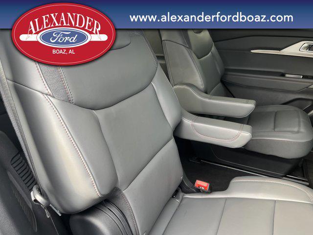 new 2025 Ford Explorer car, priced at $44,086