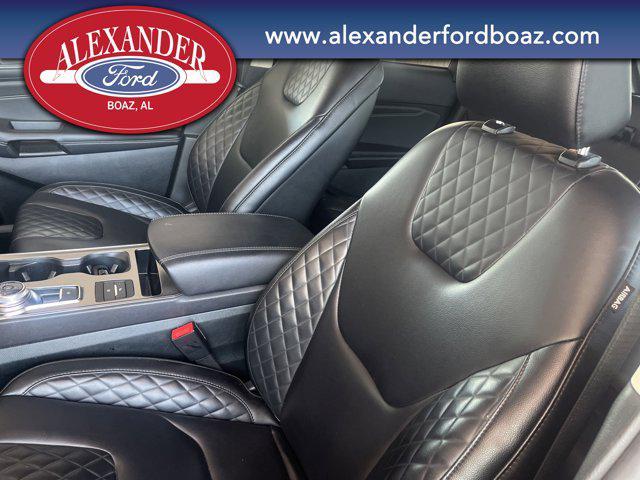 used 2024 Ford Edge car, priced at $31,899