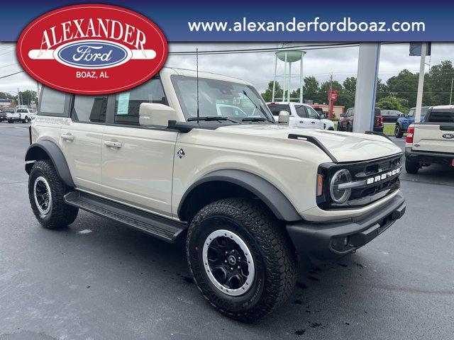 new 2025 Ford Bronco car, priced at $60,722