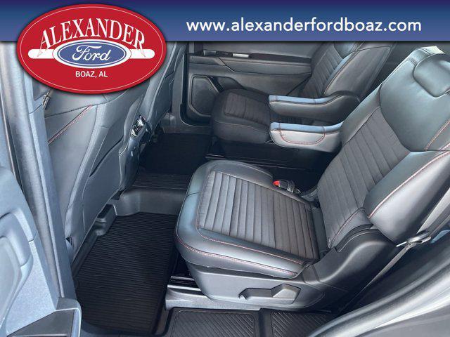 new 2025 Ford Explorer car, priced at $49,915