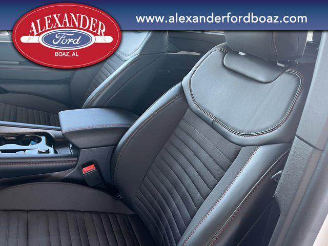 new 2025 Ford Explorer car, priced at $47,627