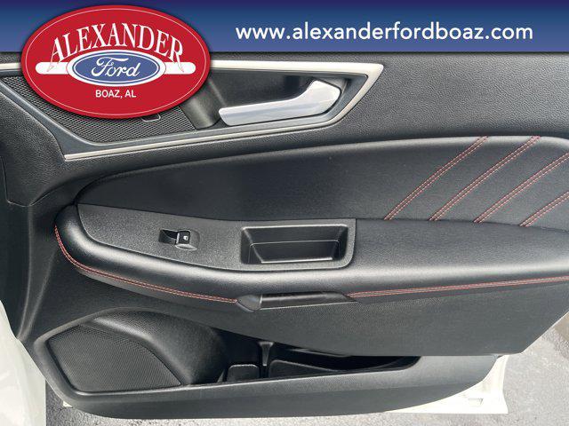 used 2023 Ford Edge car, priced at $28,944