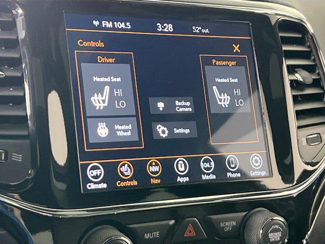 used 2022 Jeep Grand Cherokee car, priced at $31,995