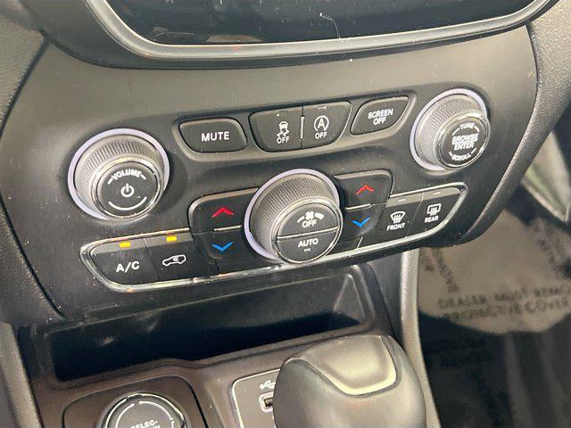 used 2022 Jeep Cherokee car, priced at $29,495