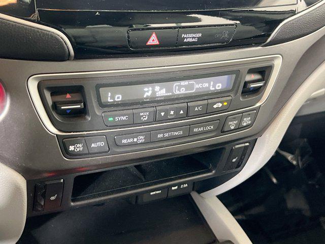 used 2021 Honda Pilot car, priced at $28,222