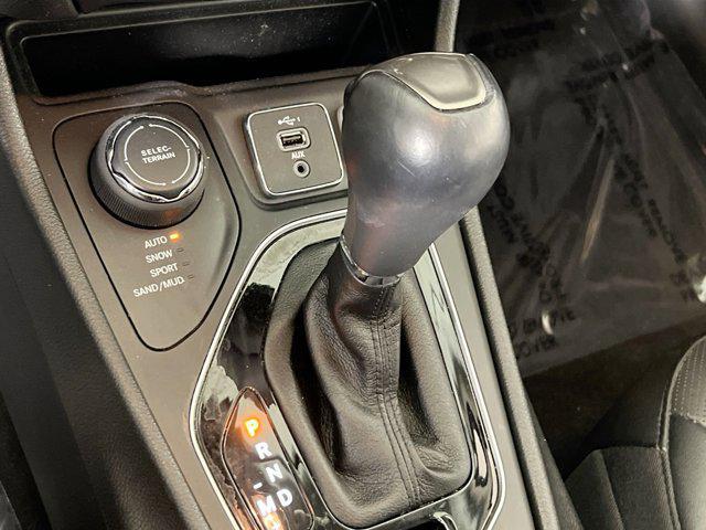 used 2022 Jeep Cherokee car, priced at $28,236