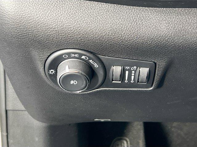 used 2022 Jeep Compass car, priced at $25,593