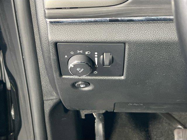 used 2022 Jeep Grand Cherokee car, priced at $28,516
