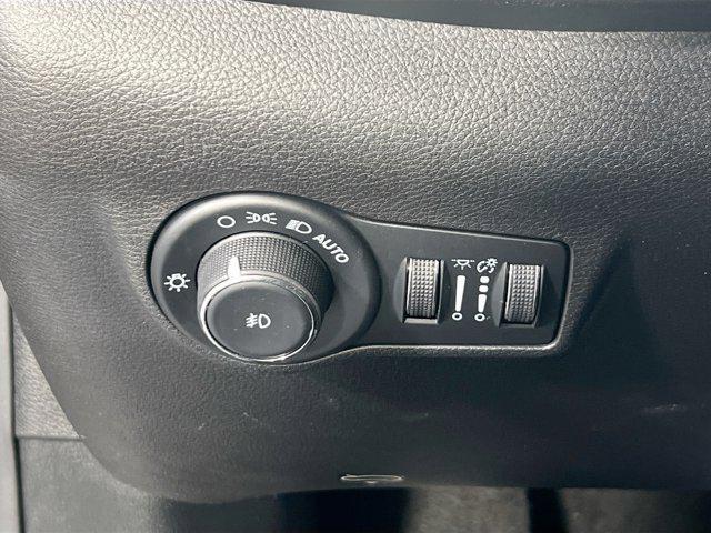 used 2022 Jeep Compass car, priced at $23,188