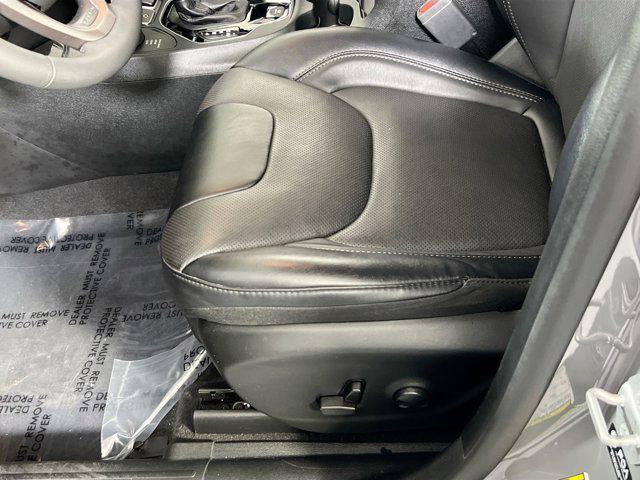 used 2022 Jeep Cherokee car, priced at $23,772