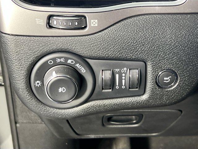 used 2022 Jeep Cherokee car, priced at $23,772