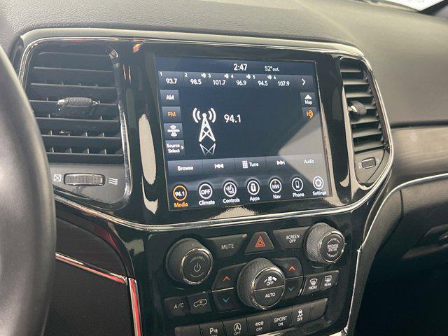 used 2022 Jeep Grand Cherokee car, priced at $25,264