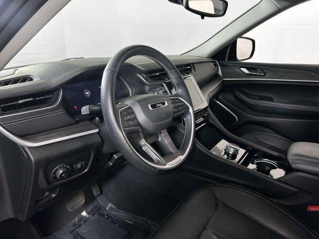 used 2022 Jeep Grand Cherokee car, priced at $34,312