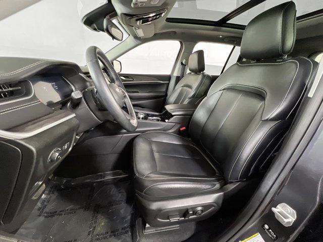 used 2022 Jeep Grand Cherokee car, priced at $34,312