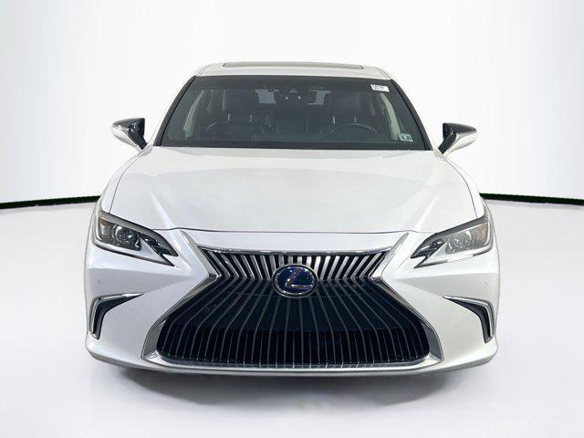 used 2021 Lexus ES 300h car, priced at $29,447