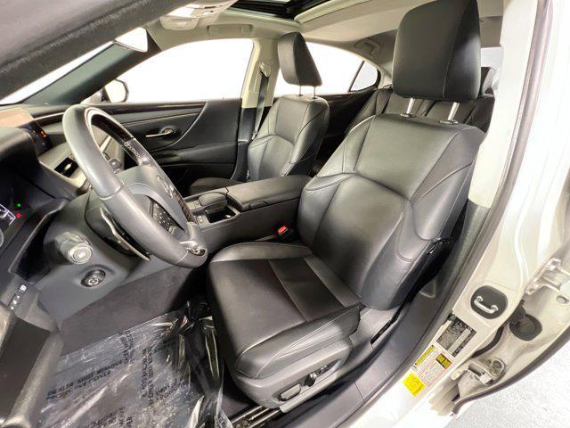 used 2021 Lexus ES 300h car, priced at $29,447