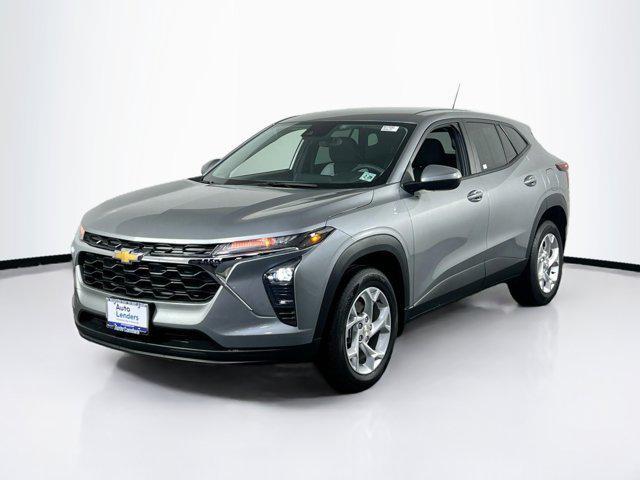 used 2024 Chevrolet Trax car, priced at $22,645