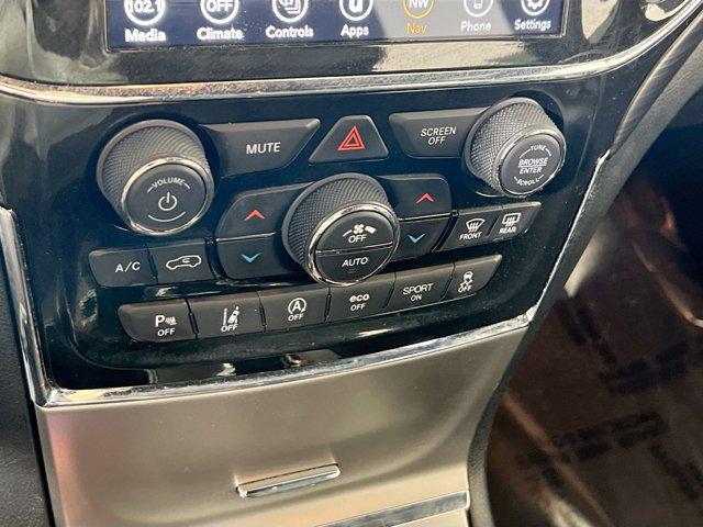 used 2022 Jeep Grand Cherokee car, priced at $27,918