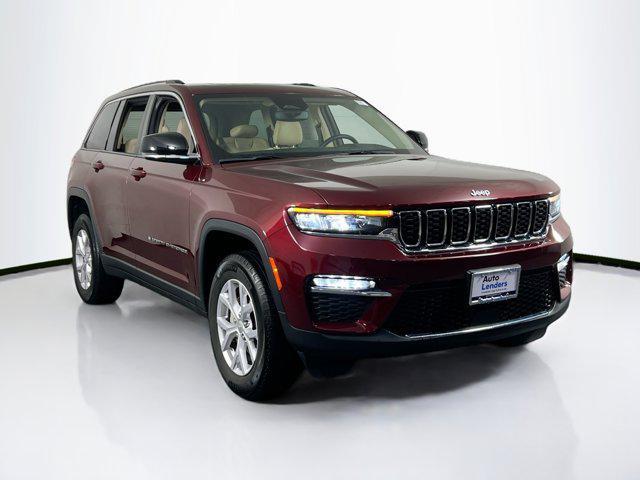 used 2022 Jeep Grand Cherokee car, priced at $35,094