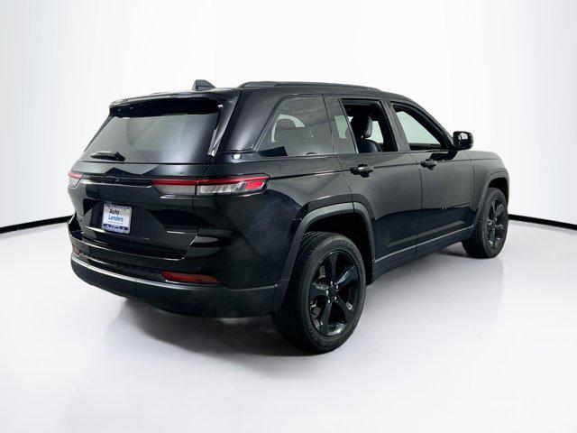 used 2022 Jeep Grand Cherokee car, priced at $36,195