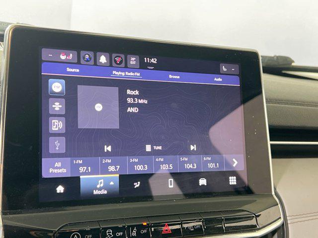 used 2022 Jeep Compass car, priced at $22,954