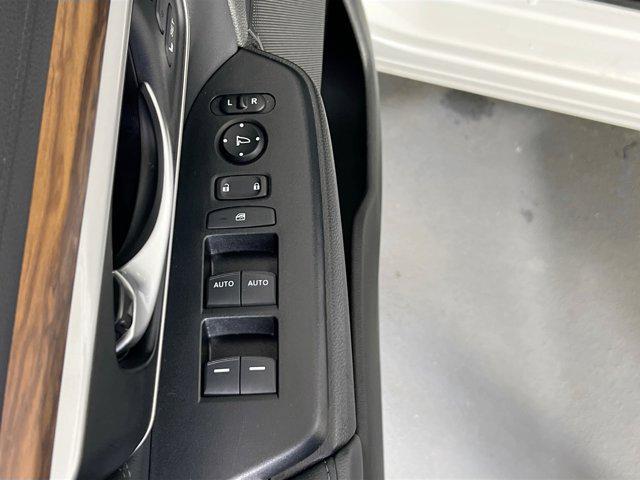 used 2022 Honda CR-V car, priced at $30,592