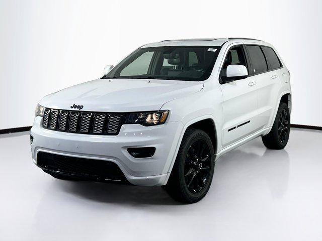 used 2022 Jeep Grand Cherokee car, priced at $27,054