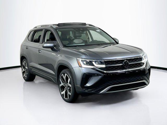 used 2022 Volkswagen Taos car, priced at $25,147