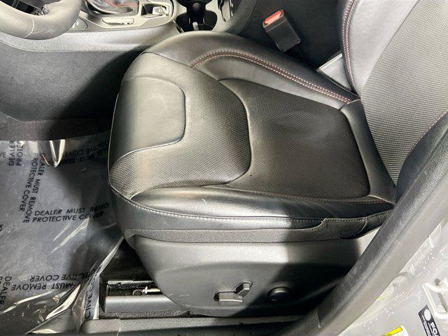 used 2022 Jeep Cherokee car, priced at $24,995