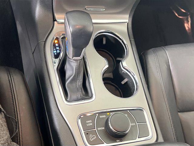 used 2022 Jeep Grand Cherokee car, priced at $28,468
