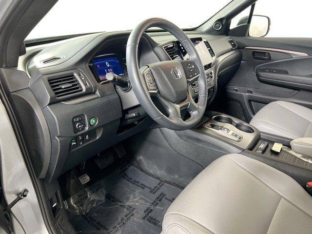 used 2022 Honda Passport car, priced at $31,093