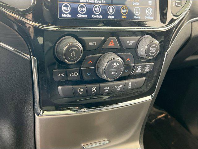 used 2022 Jeep Grand Cherokee car, priced at $28,936