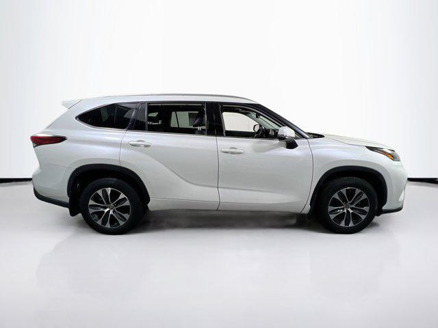 used 2021 Toyota Highlander car, priced at $36,545