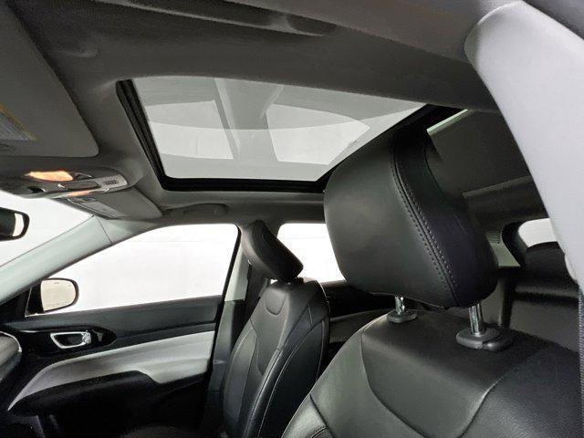 used 2022 Jeep Compass car, priced at $26,119