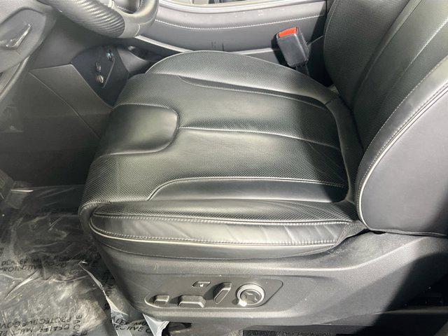 used 2024 Hyundai Palisade car, priced at $44,054