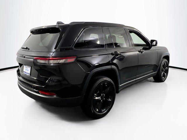 used 2022 Jeep Grand Cherokee car, priced at $31,553