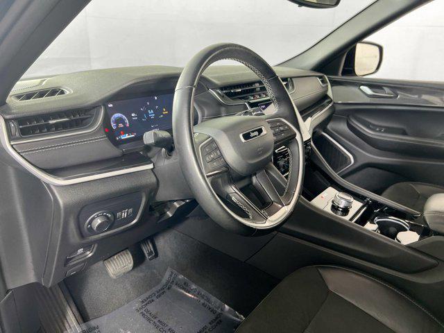 used 2022 Jeep Grand Cherokee car, priced at $31,553
