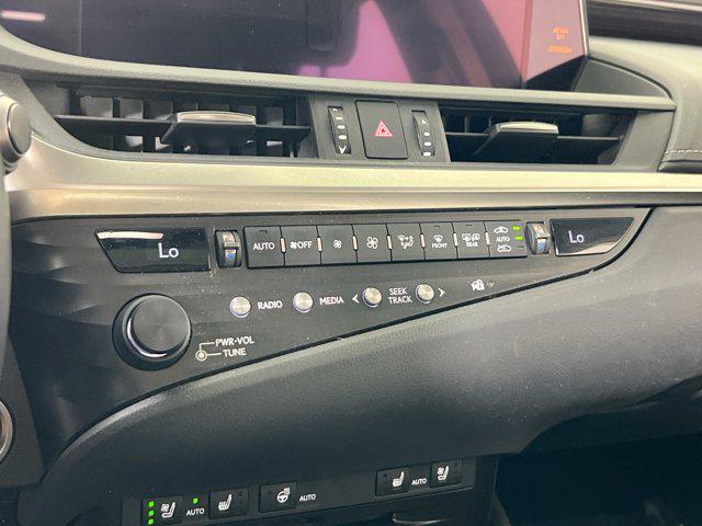 used 2019 Lexus ES 350 car, priced at $29,030