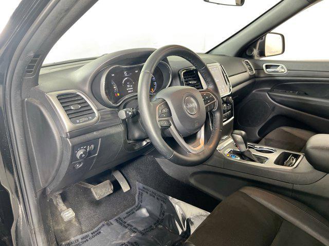 used 2021 Jeep Grand Cherokee car, priced at $29,399