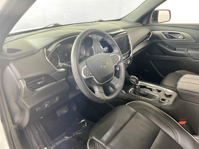 used 2022 Chevrolet Traverse car, priced at $38,204