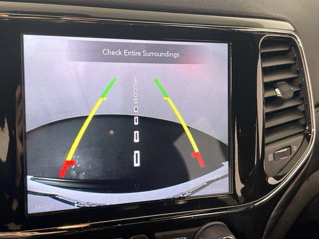 used 2022 Jeep Grand Cherokee car, priced at $31,538