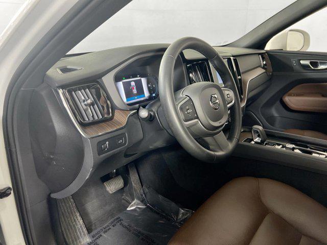 used 2022 Volvo XC60 car, priced at $33,879