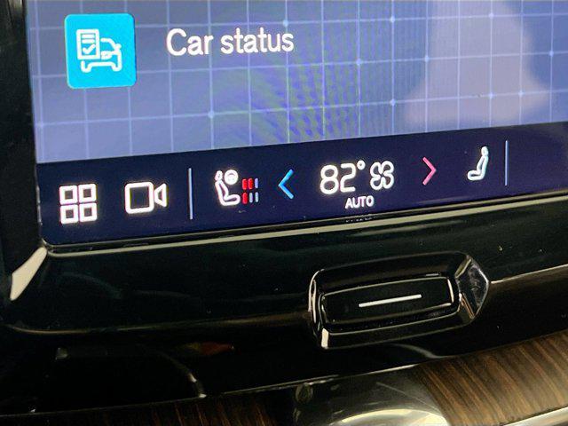used 2022 Volvo XC60 car, priced at $33,879