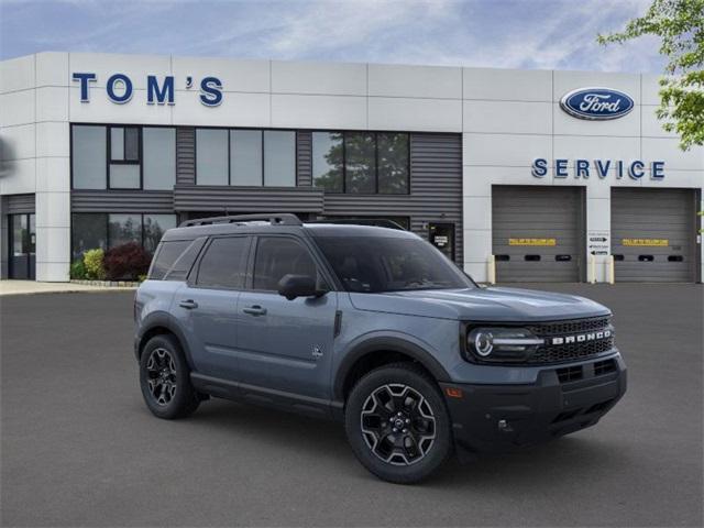 new 2025 Ford Bronco Sport car, priced at $37,048