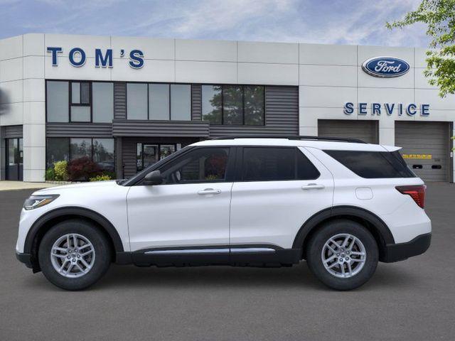 new 2025 Ford Explorer car, priced at $40,698