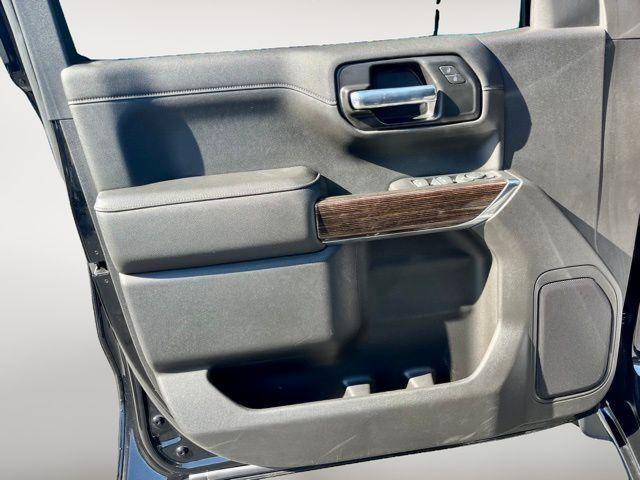 used 2021 GMC Sierra 1500 car, priced at $33,997