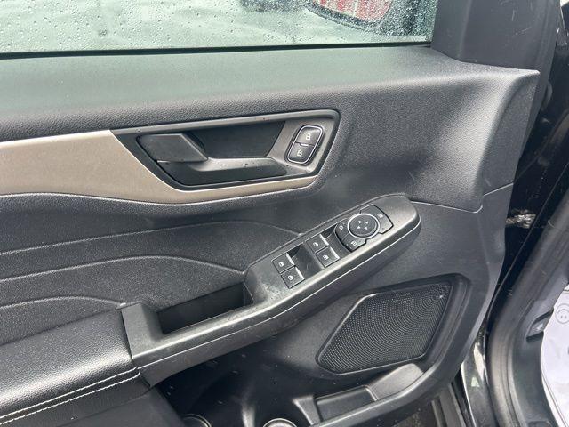 used 2022 Ford Escape car, priced at $18,998