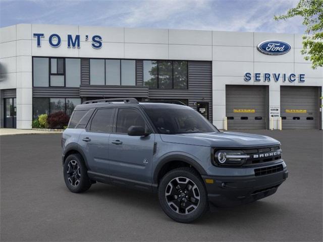 new 2024 Ford Bronco Sport car, priced at $37,248