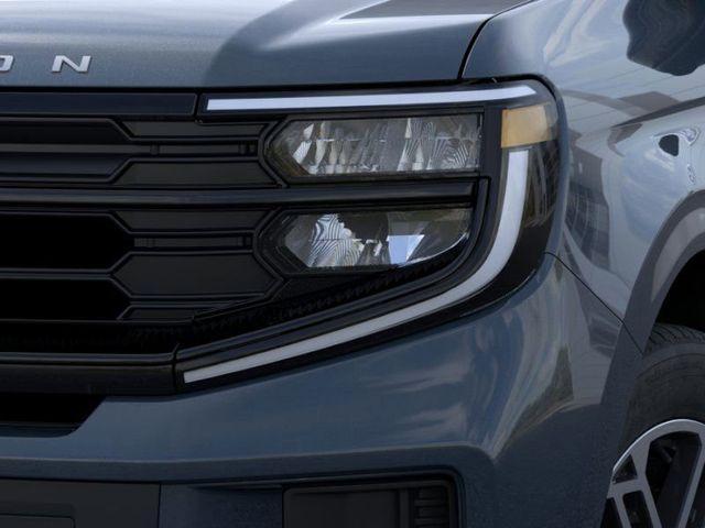 new 2025 Ford Expedition car, priced at $70,405