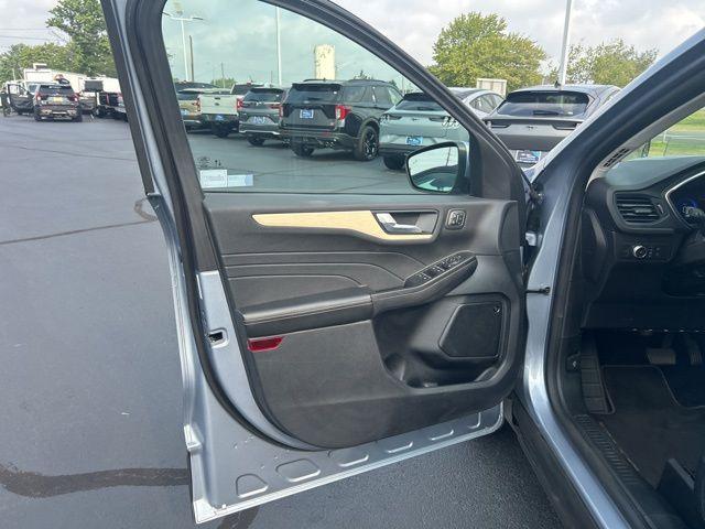 used 2022 Ford Escape car, priced at $26,225